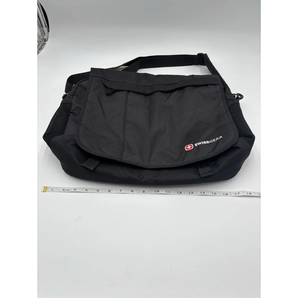 SwissGear‎ Black Messenger Laptop Bag Shoulder Crossbody Travel Organizer Case